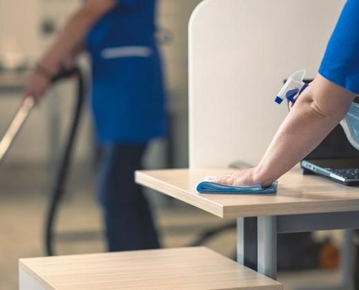 En quoi consiste le nettoyage de bureaux et pourquoi le confier à une entreprise spécialisée ?